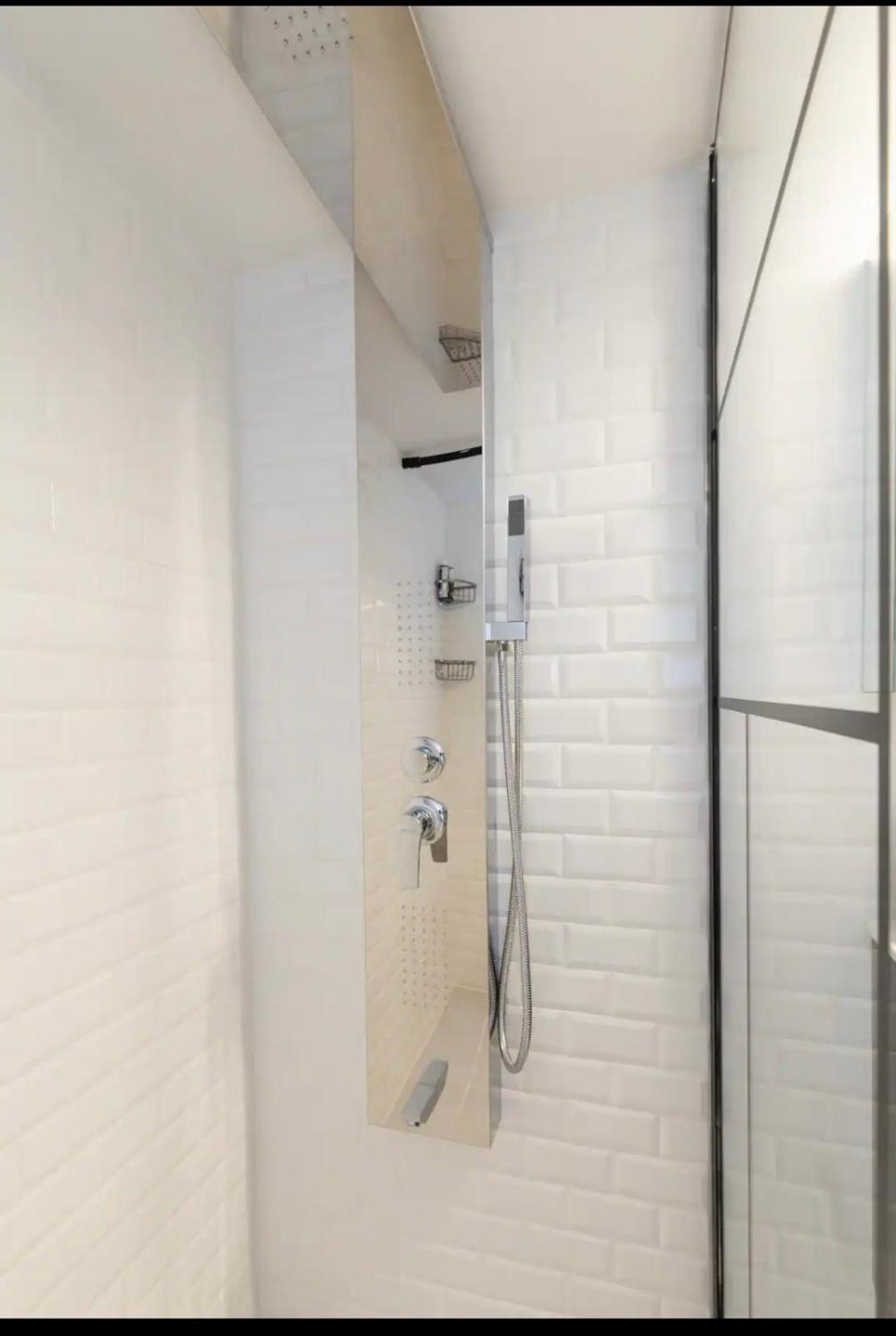 Apartamento Χαλαρωτική Φωλιά Με Υδρομασάζ Tesalónica Exterior foto